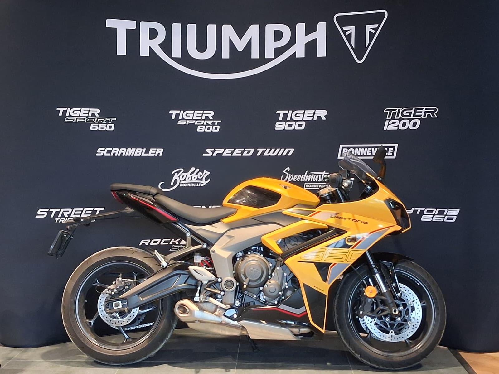 Motocicleta Triumph Daytona 660 2026 Second